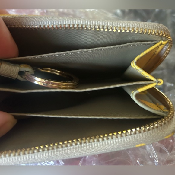 Tory Burch Robinson Mini Yellow & Grey Coin Purse - Picture 6 of 6